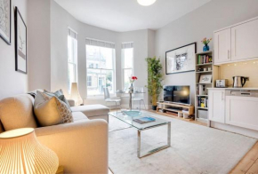 Contemporary Clapham Living